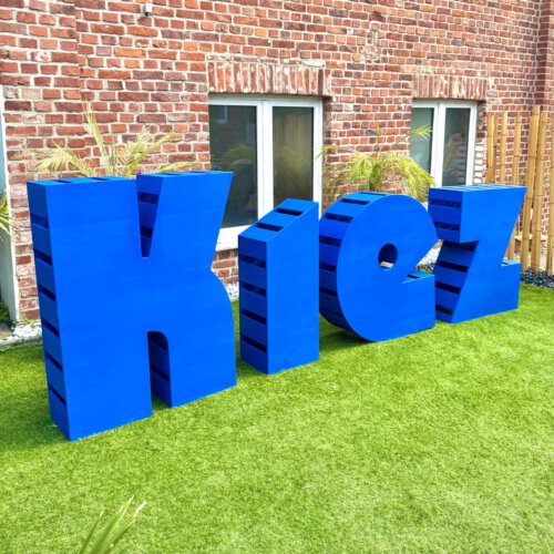 Kiez holz blau lackiert